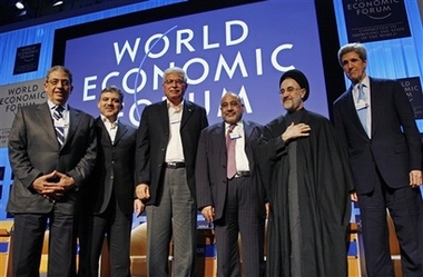 capt.9beb828f85064afd9f9435ac2a61f2dd.switzerland_world_economic_forum_dav195.jpg